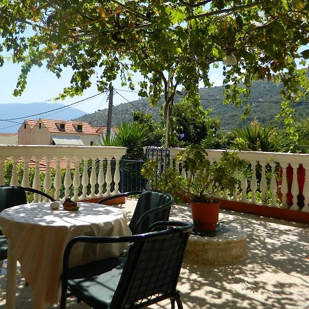 Logaras Apartments Agia Efimia Exterior foto